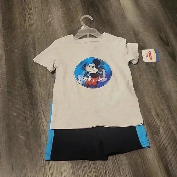 DISNEY JUNIOR MICKEY 2 PC SHORT SET SIZE 4T - Picture 1 of 4